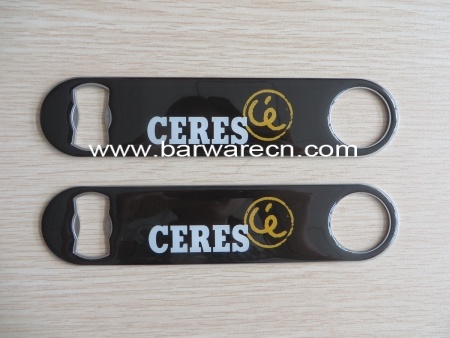 gepersonaliseerde metalen bar flesopener met epoxylogo 