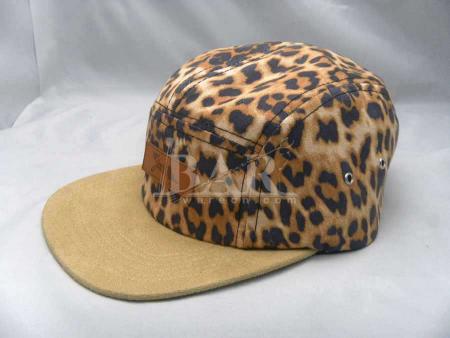 populaire 5-panelen natuurlijke katoenen snapback hoed met leder patch 