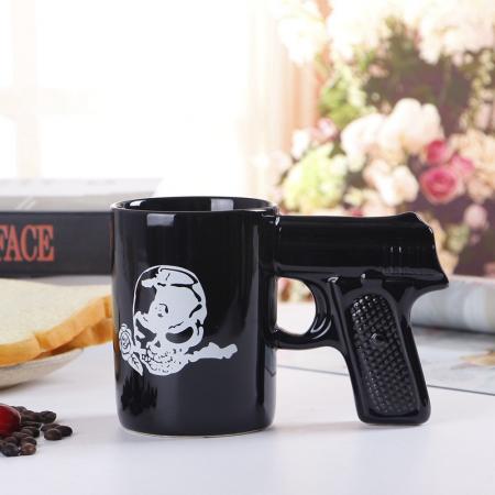 2019 nieuwe pistoolgreep koffiekopjes mok grappig pistool mok melk thee beker creatief kantoor keramische koffiemok drinkware 